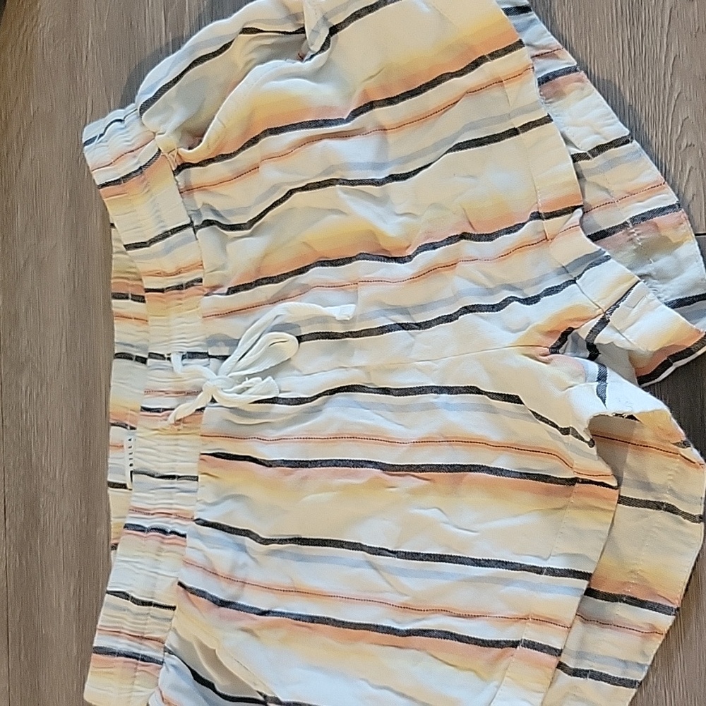 Billabong shorts